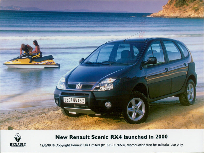 Renault Scenic - Vintage Photograph