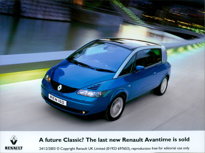 Renault Avantime - Vintage Photograph