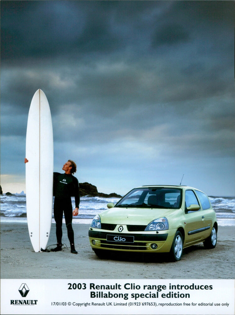 Renault Clio - Vintage Photograph