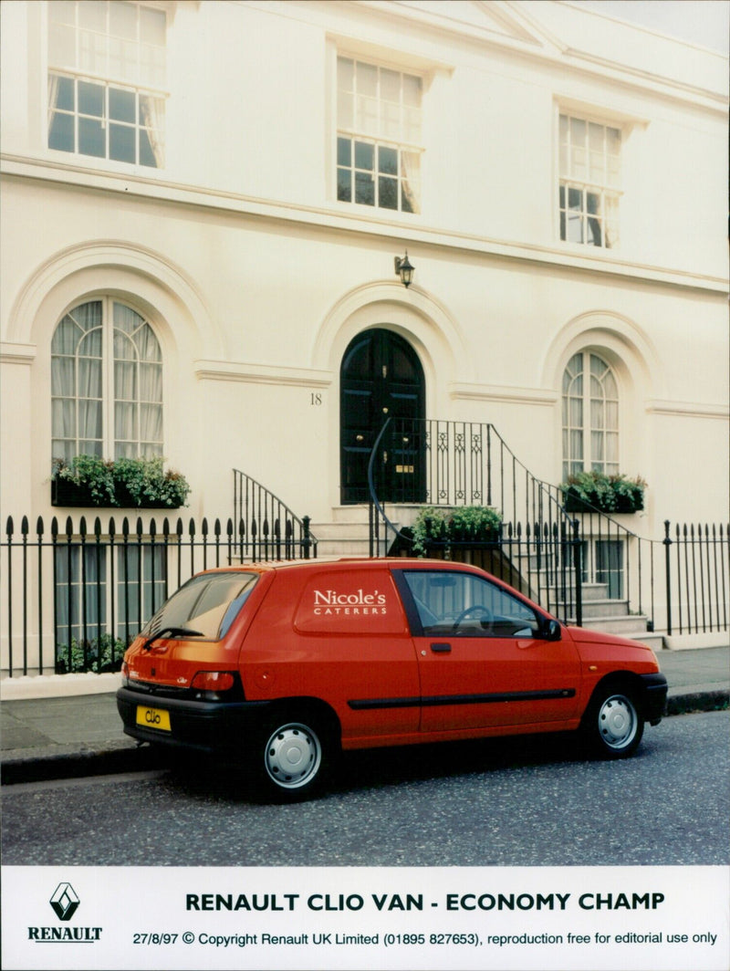 RENAULT CLIO VAN - Vintage Photograph