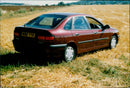 Renault Laguna - Vintage Photograph