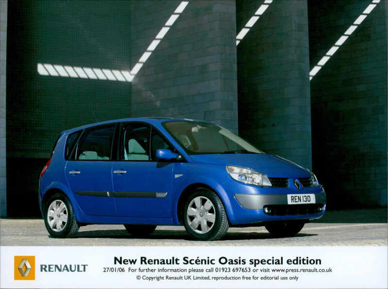 Renault - Vintage Photograph