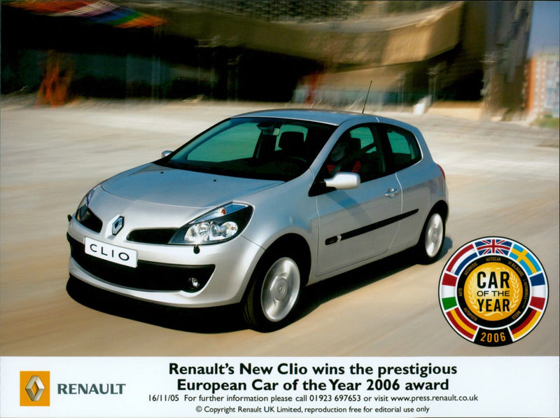 Renault Clio - Vintage Photograph