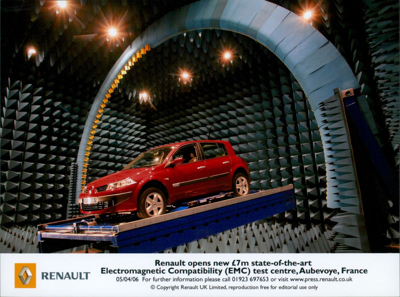 Renault - Vintage Photograph