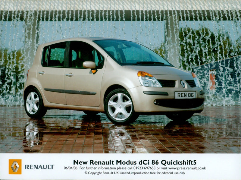 Renault Modus - Vintage Photograph