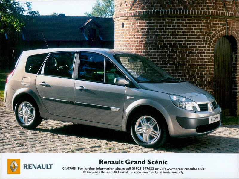 Renault - Vintage Photograph