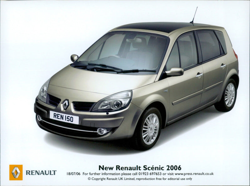 Renault Scénic - Vintage Photograph