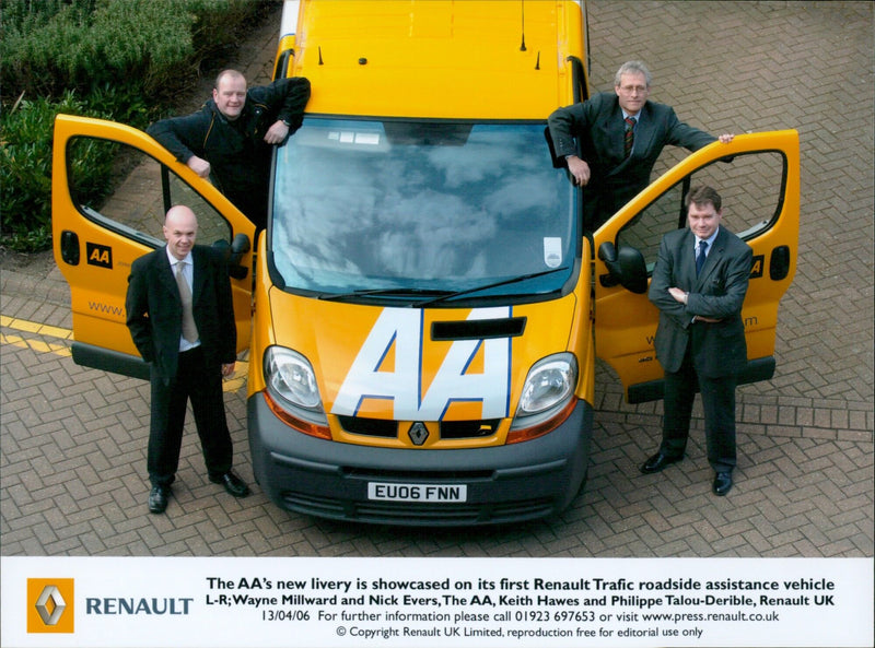 Renault Trafic - Vintage Photograph