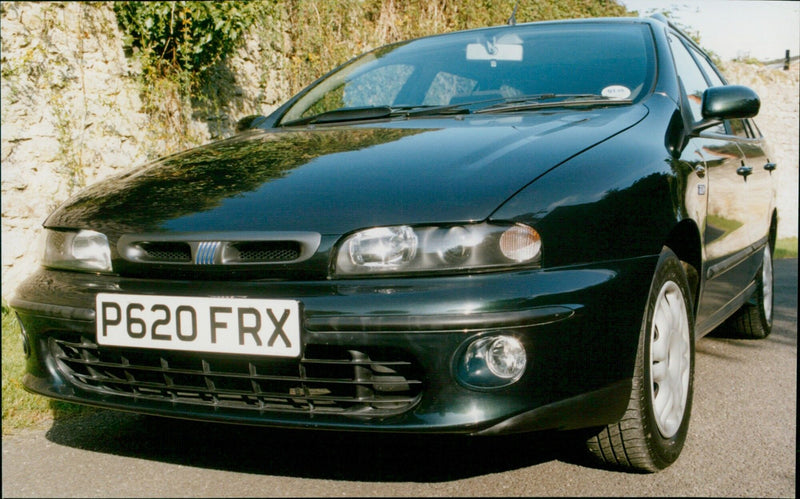 Fiat Marea Weekend - Vintage Photograph