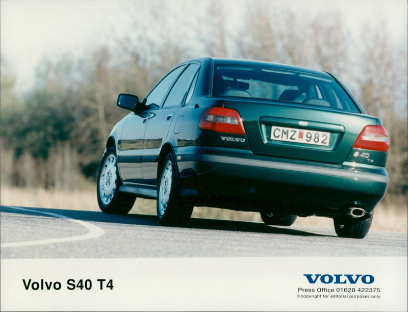 Volvo S40 T4 - Vintage Photograph