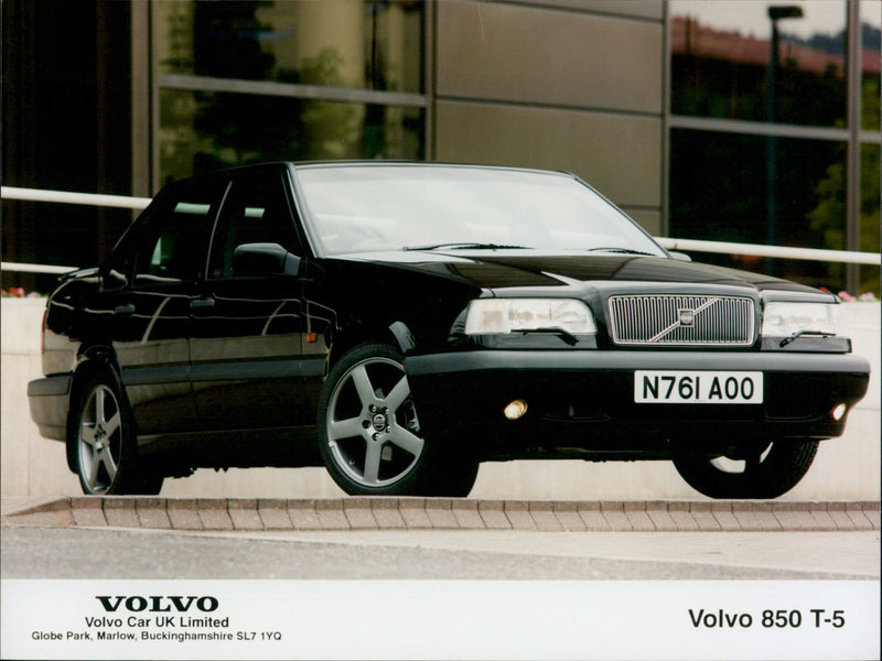 Volvo 850 T-5 - Vintage Photograph