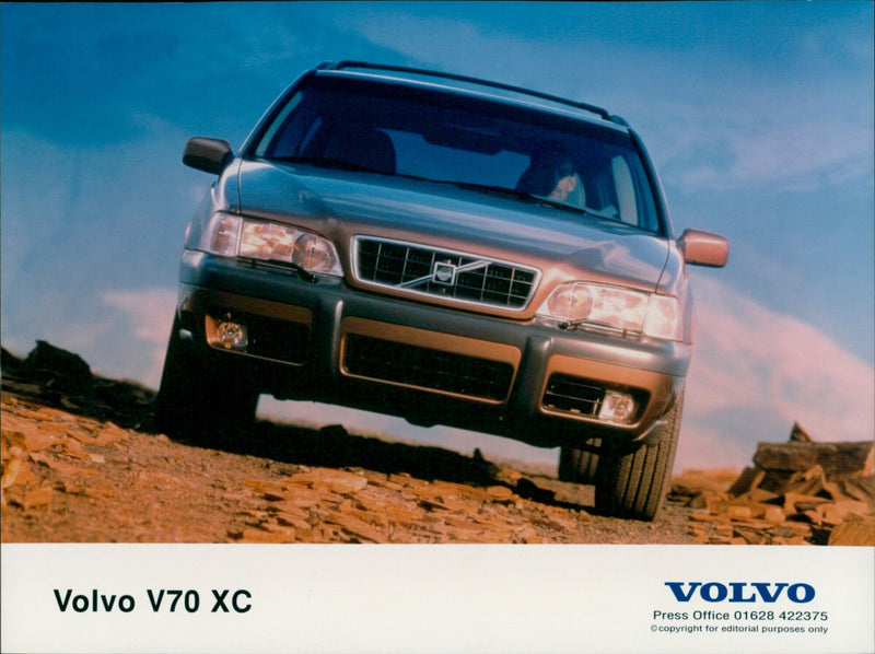 Volvo V70 XC - Vintage Photograph