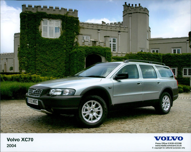 Volvo XC70 - Vintage Photograph