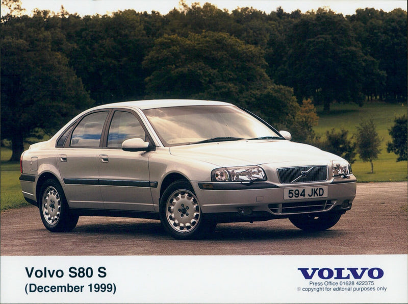 Volvo S80 S - Vintage Photograph