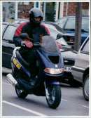 Peugeot Elyseo 125 - Vintage Photograph