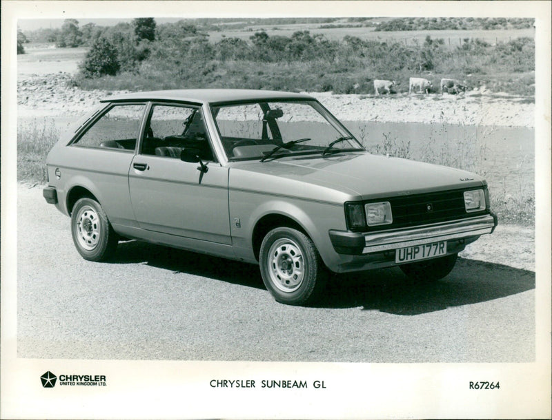 Chrysler Sunbeam GL - Vintage Photograph