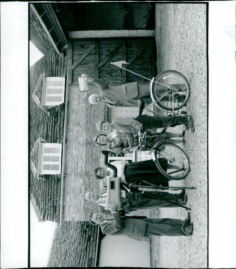 Village residents of Marcham, UK turn to filmmaking to create a comedy thriller. - Vintage Photograph