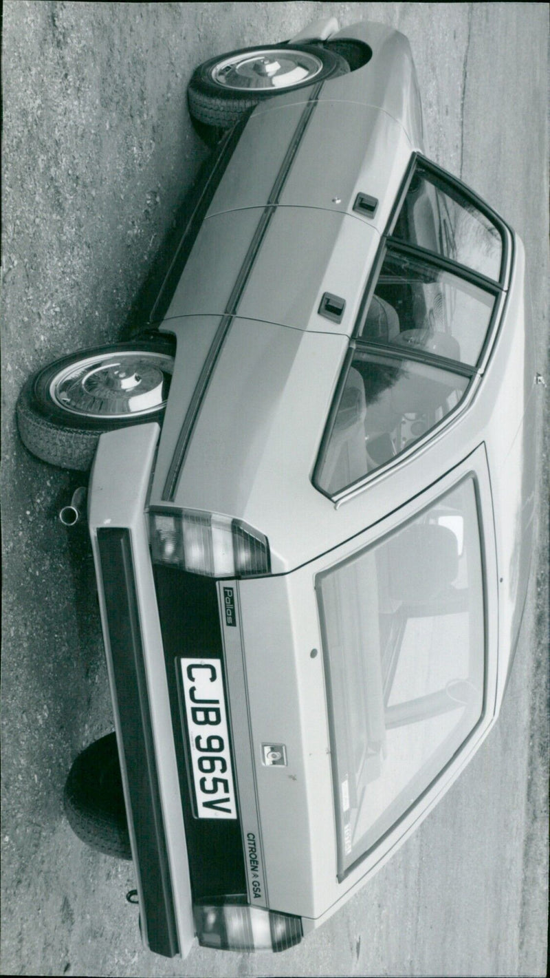 The Citroen GSA Pallas 48% is a recent model of the GSA Club Estate. - Vintage Photograph