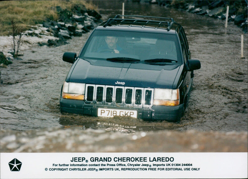 Jeep Grand Cherokee Laredo - Vintage Photograph