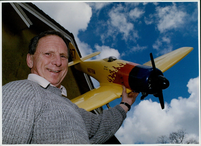 Pete Ballard and Derek Arthur showcase their models at the Henry Box School model fair. - Vintage Photograph