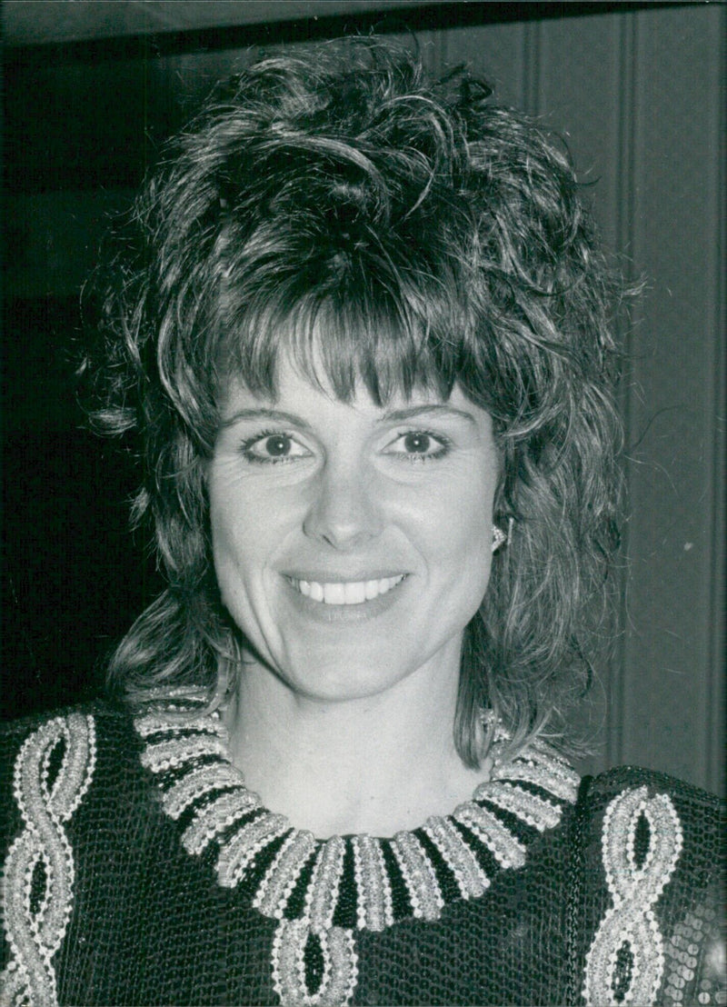 Actress Susan Saint James poses for a portrait in 1985. - Vintage Photograph