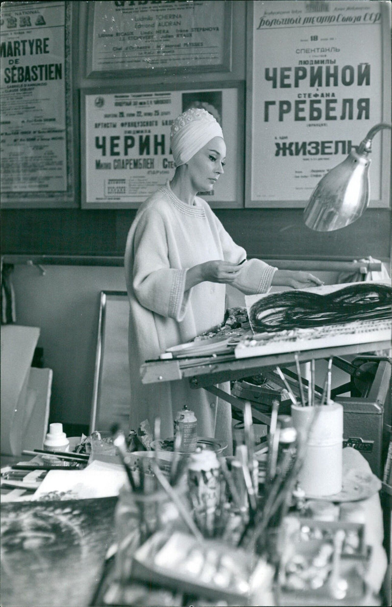 On March 19, 1962, Soviet dancers Ludmilla Chirina, Edmond Audran, Irina Stepanova, and Nera perform in the ballet “The National Martyr of Sebastien” at the Bolshoi Theatre in Moscow. - Vintage Photograph