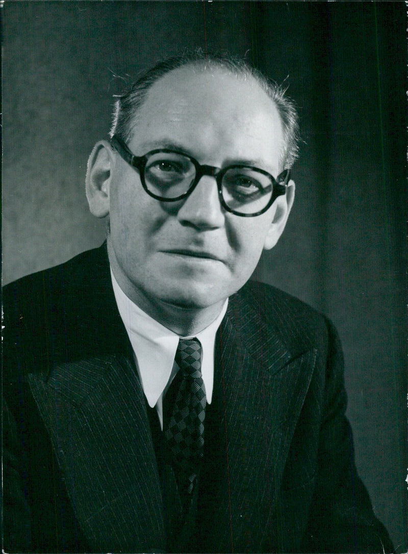 British Politician ERIC G.M. FLETCHER, LL.D., M. P. for East Islington is pictured in a study taken by Tom Blau for Camera Press London. - Vintage Photograph