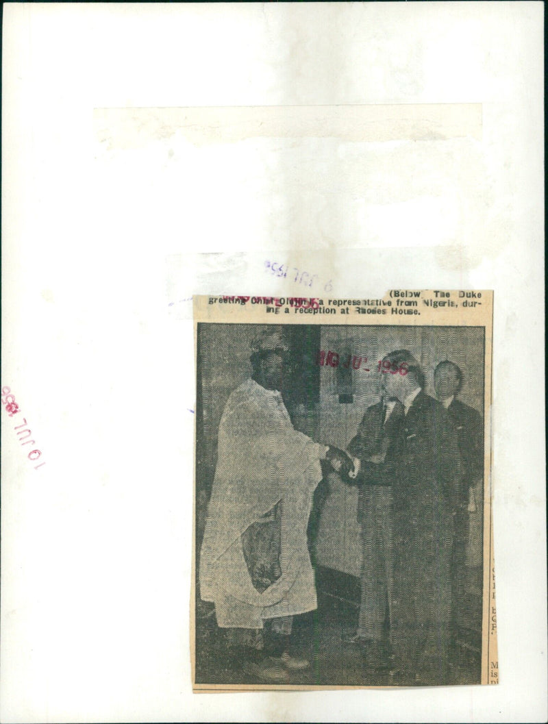 The Duke of Cambridge welcomes a representative from Nigeria at Rodes House. - Vintage Photograph