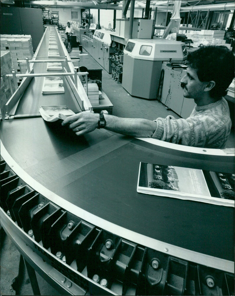 Wohlenberg UK demonstrates their new machinery for paper production. - Vintage Photograph