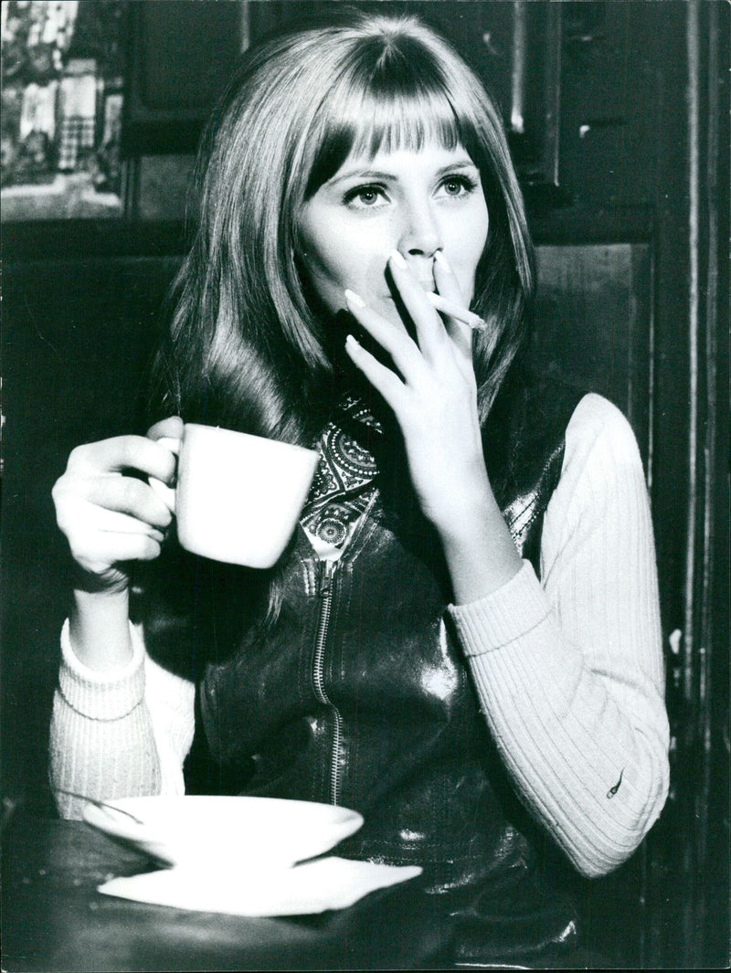 Actress Britt Ekland attends the premiere of the movie "IN 671125 INTERA" in Paris, France. - Vintage Photograph