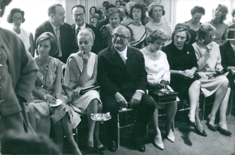 French President Emmanuel Macron meets with members of the National Assembly in Paris on June 10, 2020. - Vintage Photograph