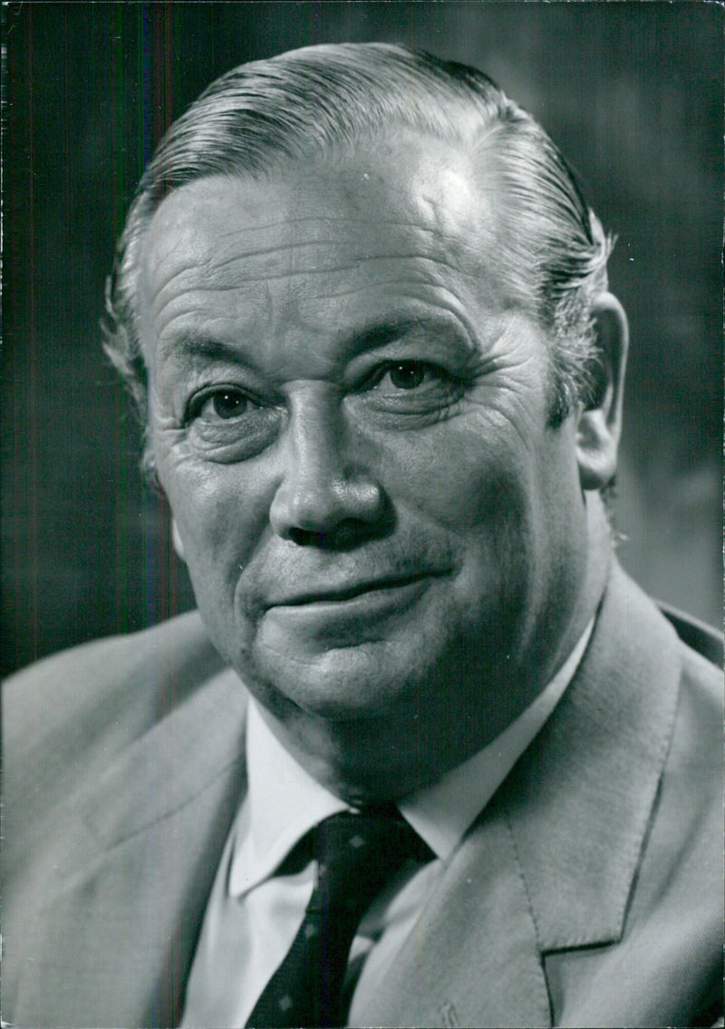 Jack De Manio, British radio personality and presenter of BBC's "Today" programme since 1958, poses for a photograph in 1970. - Vintage Photograph