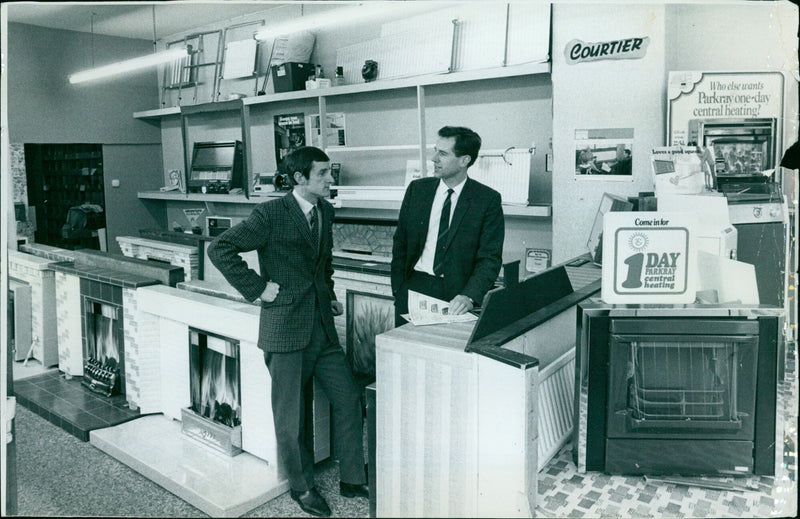 The heating shop at 92 Cowley Road installing Parkray one-day central heating. - Vintage Photograph