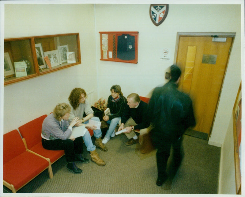 Students and tutor at Ruskin College celebrating their 100th birthday. - Vintage Photograph