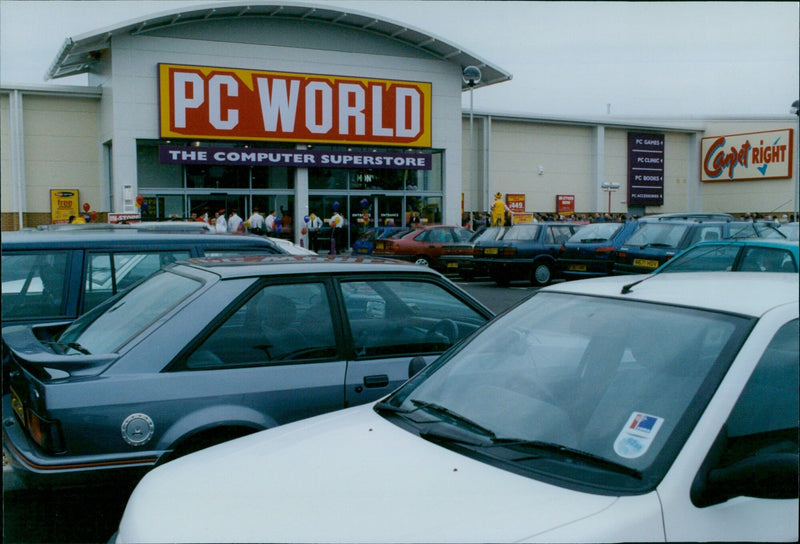 PC World Grand Opening in Batey, Oxford. - Vintage Photograph