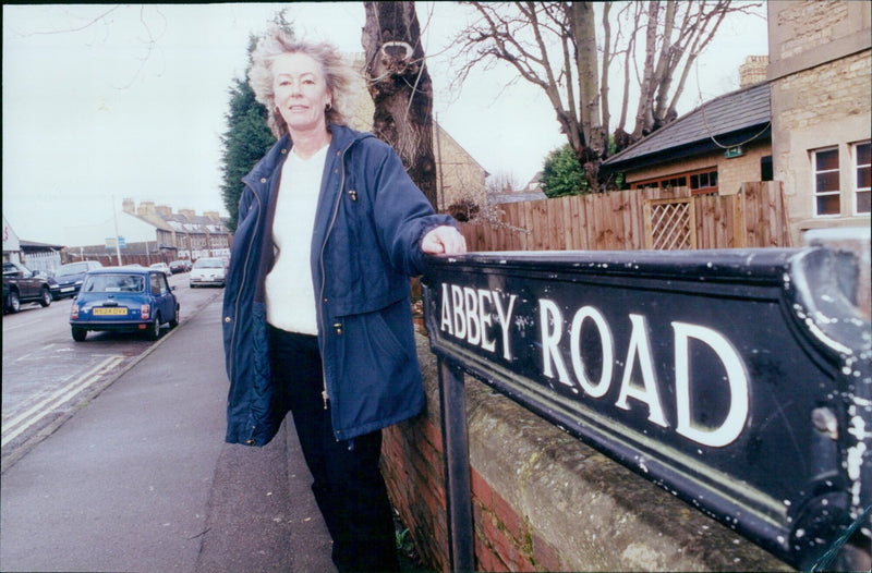 Cllr Susanna Pressel protests rent increases at Christ Church in Oxford. - Vintage Photograph