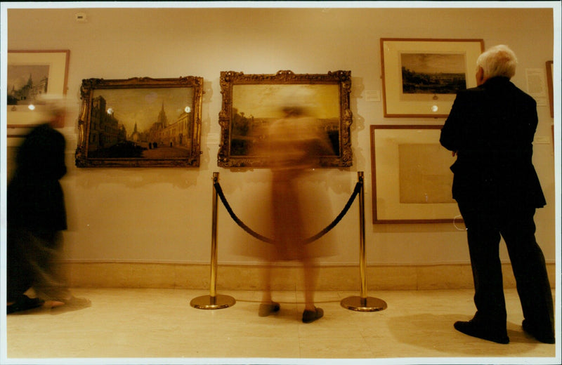 Guests attend the private view of the Turner exhibition at the Ashmolean Museum in Oxford. - Vintage Photograph