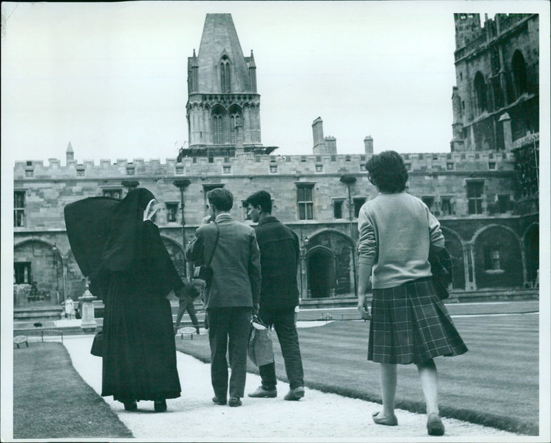 President John F. Kennedy and First Lady Jacqueline Kennedy visit Christ Church in Alexandria, Virginia on August 5, 1961. - Vintage Photograph