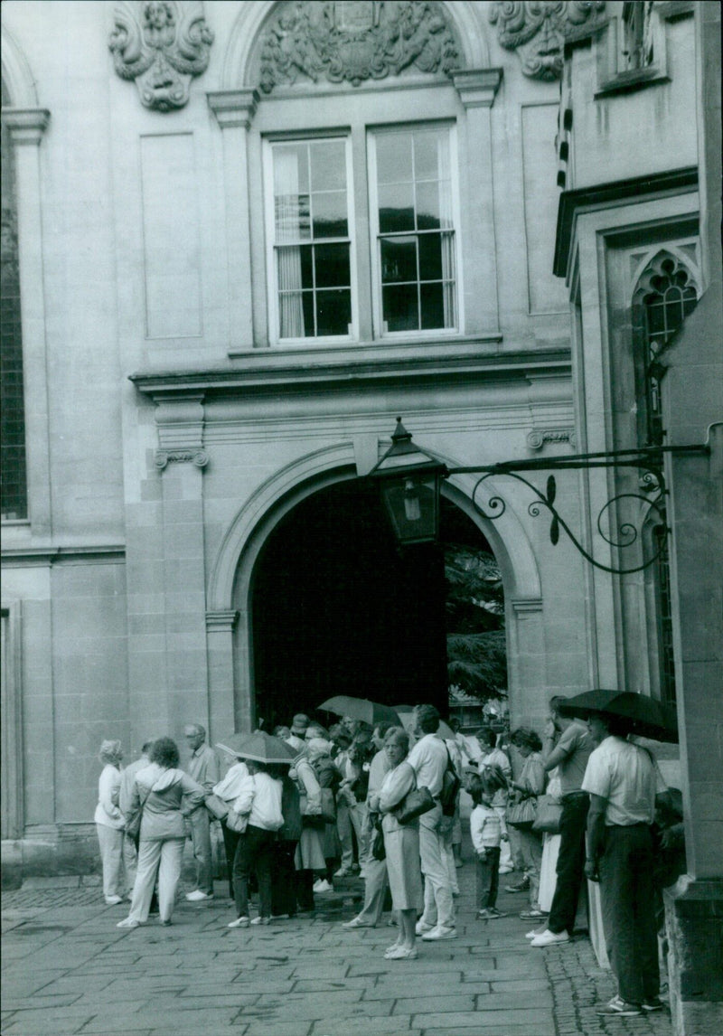 Students enjoy a sunny day in Oxford on August 24th, 1992. - Vintage Photograph