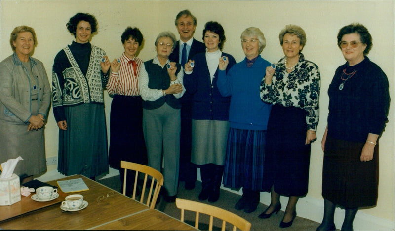 Blue Badge Awards presented at Mount House in Witney. - Vintage Photograph