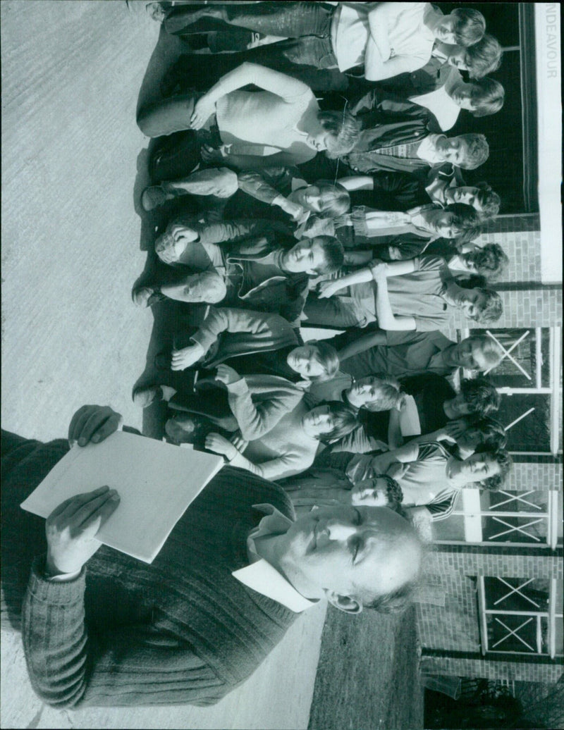 The Regoat of Wag LANSE is seen at Oxford & County Nawas on September 1, 1982. - Vintage Photograph