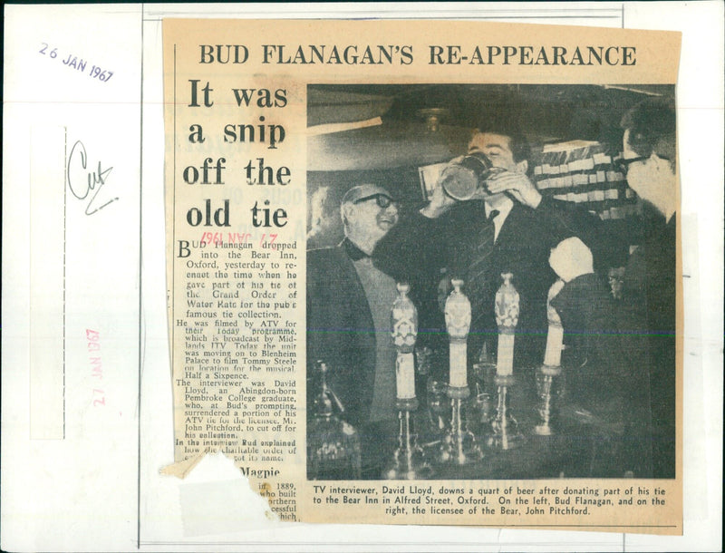 Bud Flanagan and TV interviewer, David Lloyd, visit the Bear Inn in Oxford. - Vintage Photograph