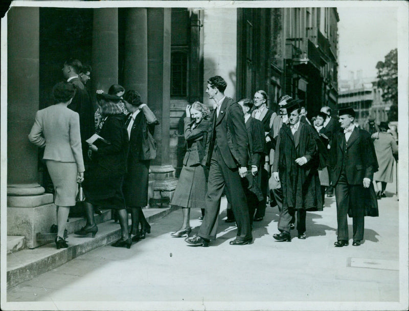 Students gather in front of an academic building on June 3, 1939. - Vintage Photograph