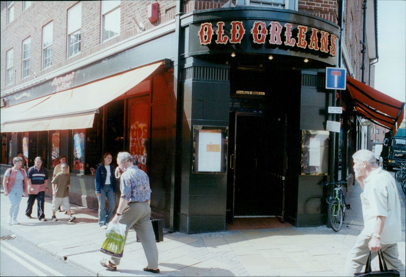 Oxford's Old Orleans and O'Neils bars seen in August 2001. - Vintage Photograph