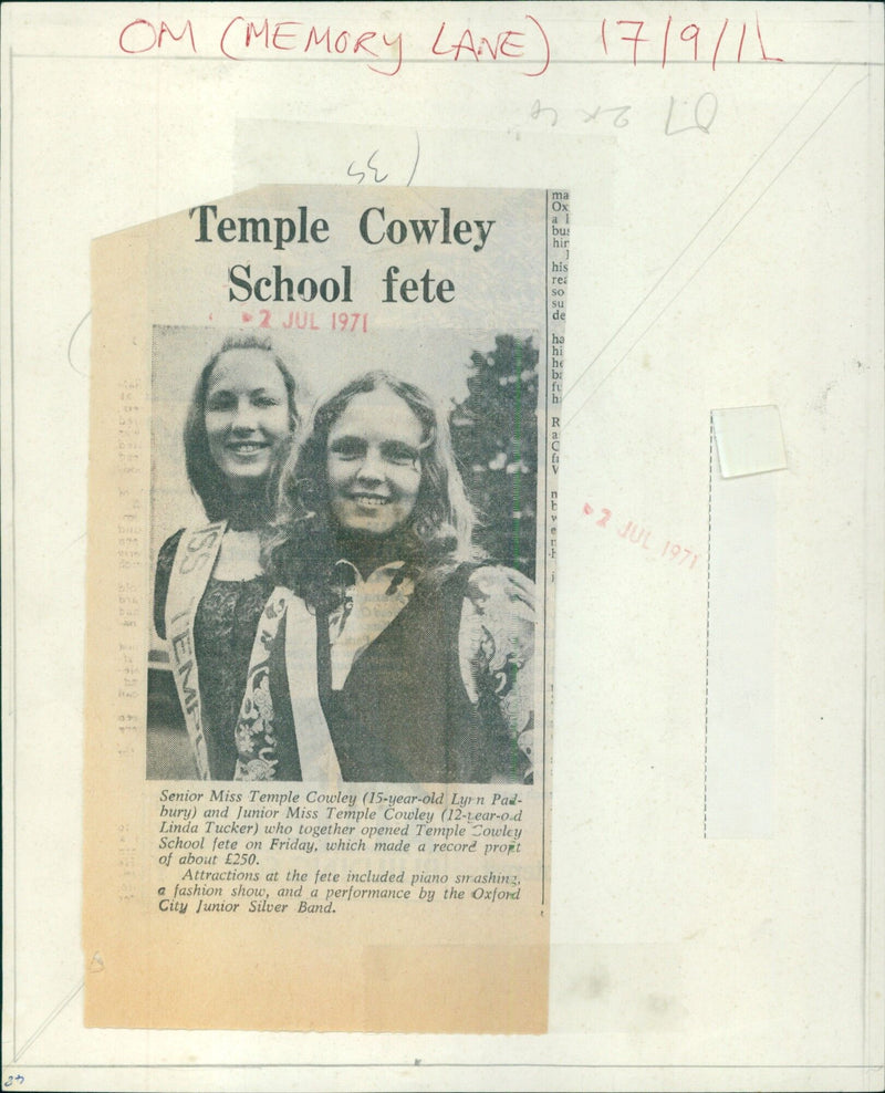 Two Temple Cowley School students, 15-year-old Lynn Padbury and 12-year-old Linda Tucker, open the school's fete. - Vintage Photograph