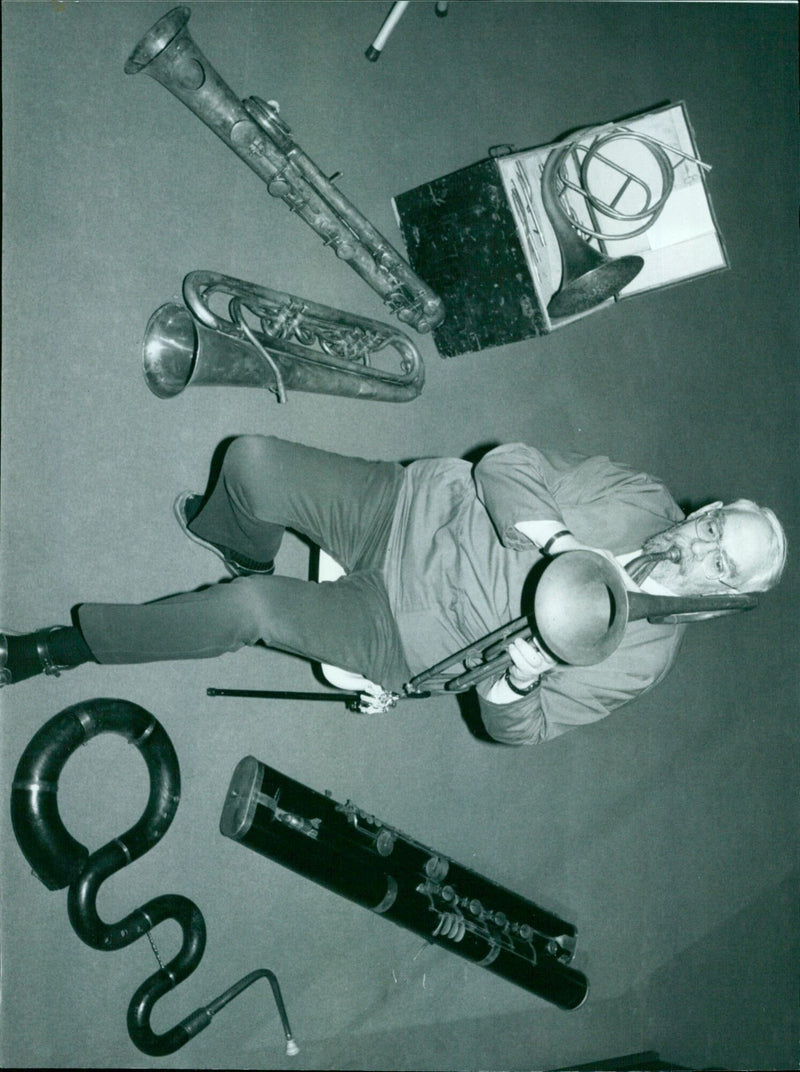 Two rare instruments from the Bate Collection of Historical Instruments on display at Oxford University. - Vintage Photograph