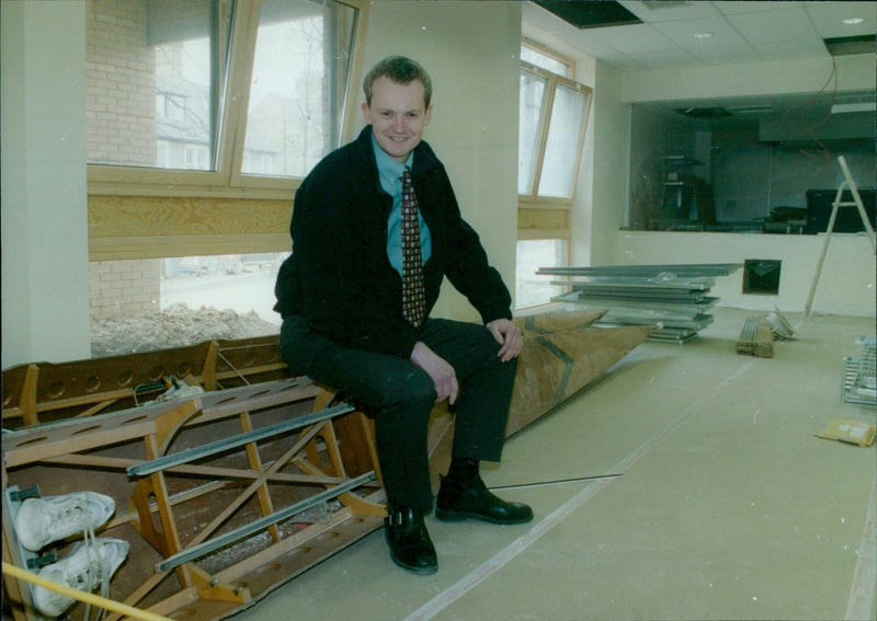 Manager Jonathan Brewer at Oxford New Oxford Youth Hostel (YHA). - Vintage Photograph