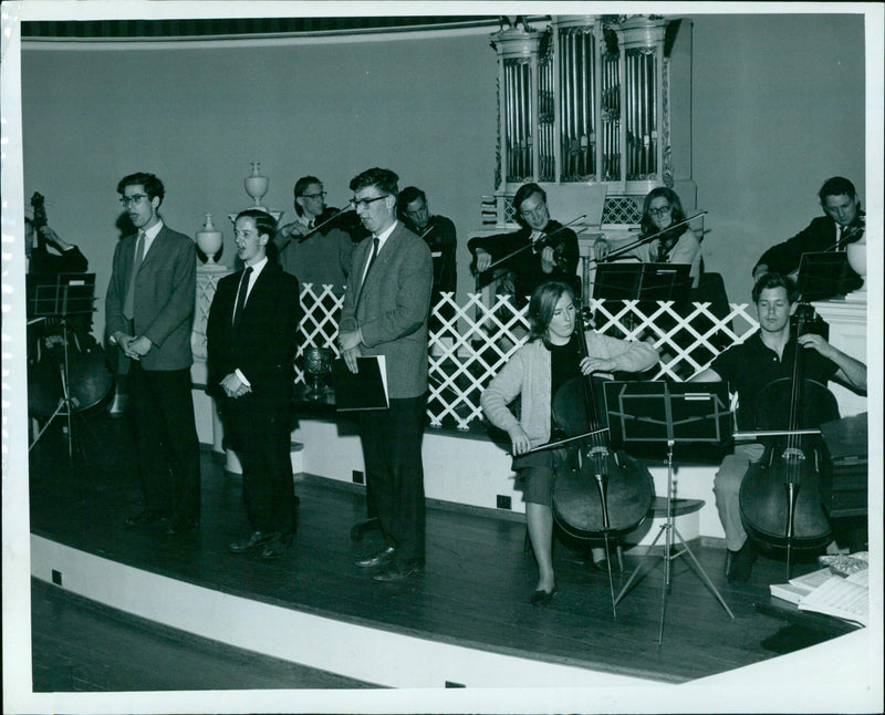 Rehearsal in progress at the Hollywell Music Rooms in Oxford. - Vintage Photograph