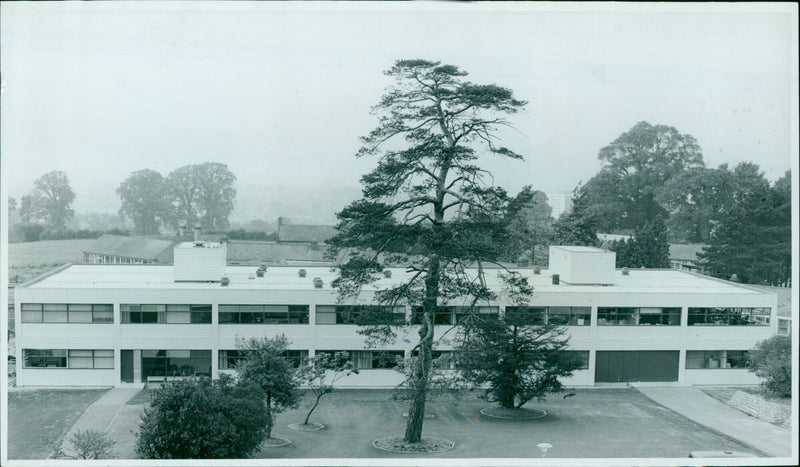 Exterior of the new Nuffield Institute for Medical Research in Headington, England. - Vintage Photograph