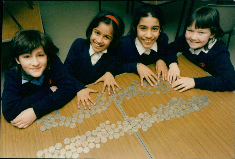 Students at Temple Cauley School taking part in a 5K run organized by Sour Guts. - Vintage Photograph